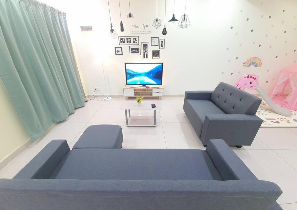 6243 Sbn Jaya # U Rumah percutian *